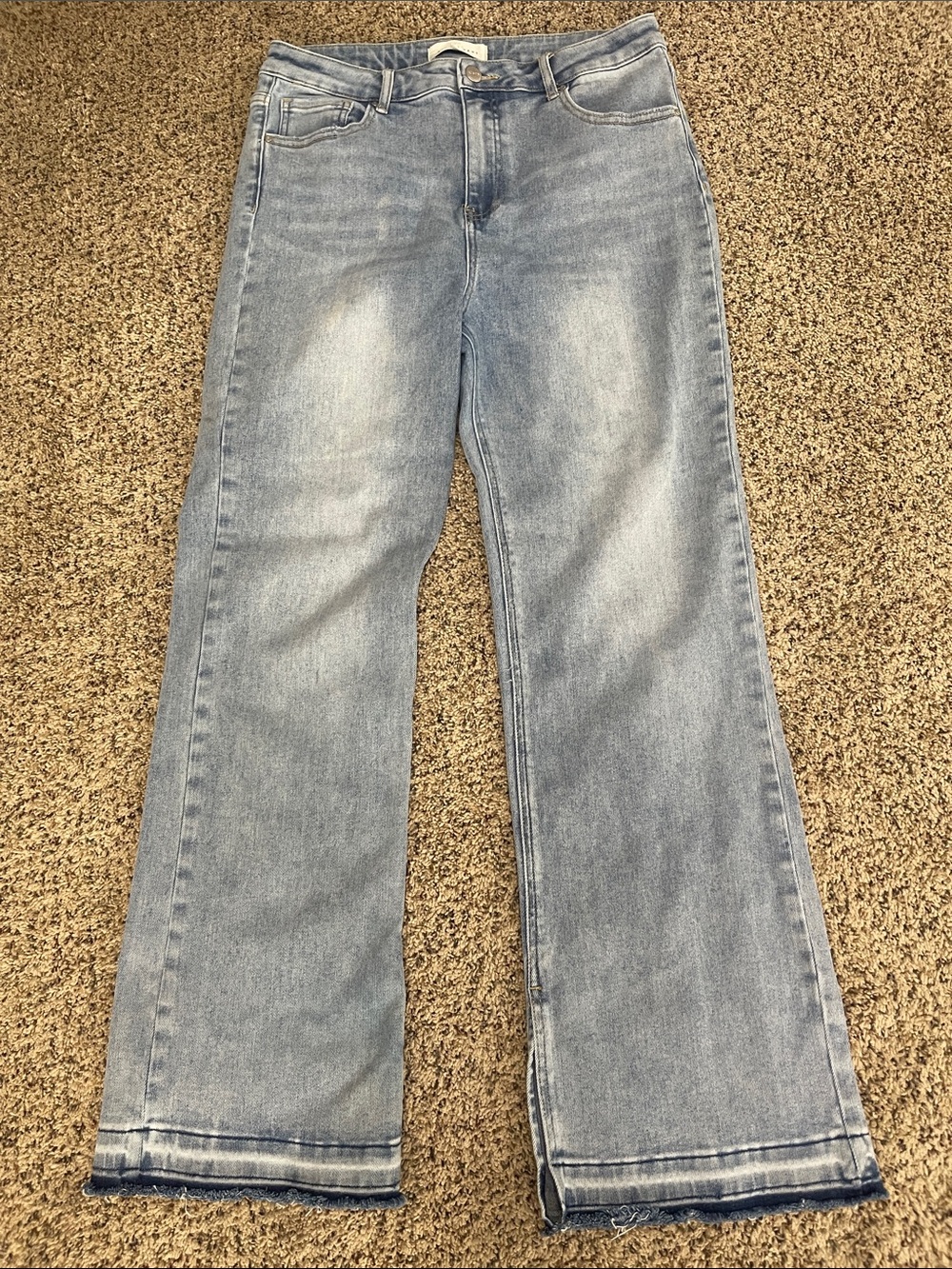 Risen wide leg jeans